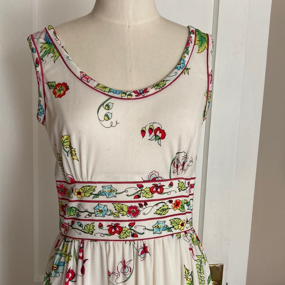 Vintage Floral two piece maxi dress (has coordinating jacket)